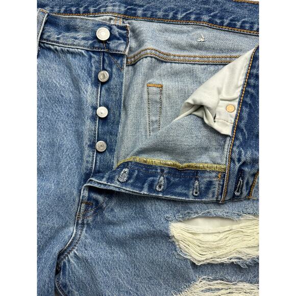 Levi’s 501 Size 38x30 Men’s Distressed Jeans Medium Wash Original Fit Straight - Picture 3 of 12